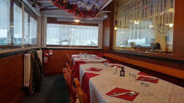 Trattoria Ski Bar