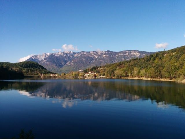 Lago di Monticolo